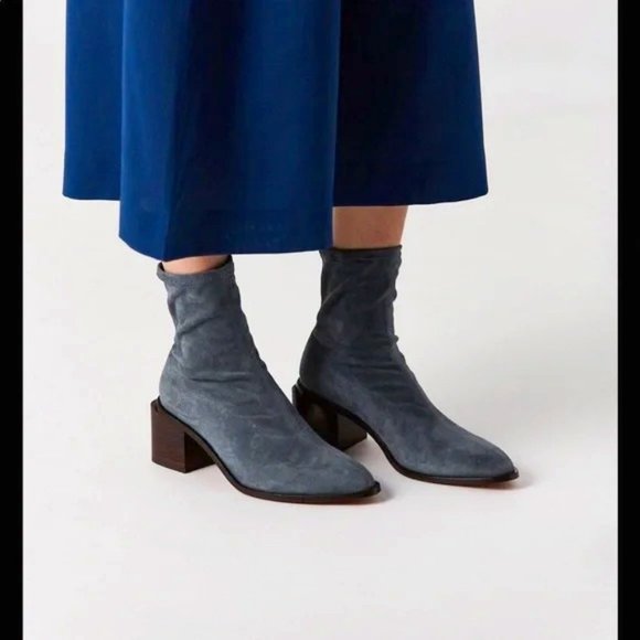 Clergerie XIA Ankle Boots in Blue size 38 - Picture 1 of 6